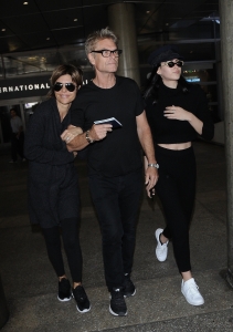 MCFan@celeblounge.net22-06-2017 11-30Harry Hamlin, Lisa Rinna, Amelia Gray Hamlin_09.jpg