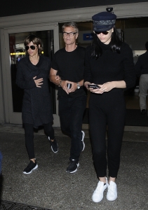 MCFan@celeblounge.net22-06-2017 11-30Harry Hamlin, Lisa Rinna, Amelia Gray Hamlin_13.jpg