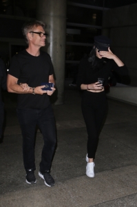 MCFan@celeblounge.net22-06-2017 11-30Harry Hamlin, Lisa Rinna, Amelia Gray Hamlin_33.jpg