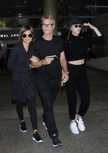 MCFan@celeblounge.net22-06-2017 11-30Harry Hamlin, Lisa Rinna, Amelia Gray Hamlin_19.jpg